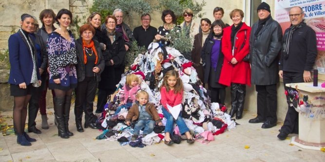 La collecte en photo avec le Docteur Carole FAURE.